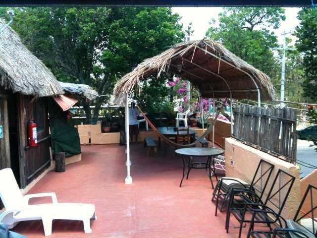 Mayan Hostel Канкун Экстерьер фото