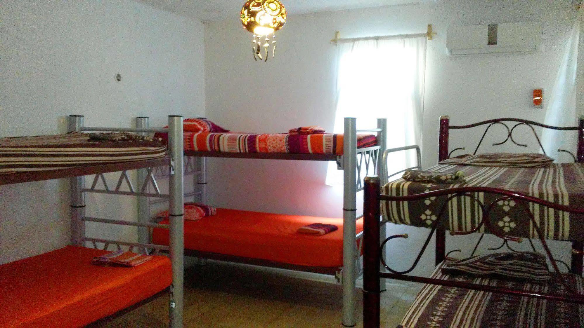 Mayan Hostel Канкун Экстерьер фото